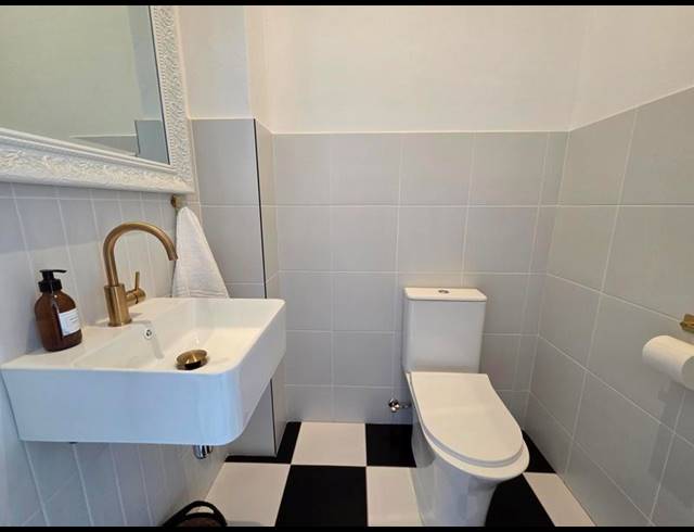 2 BEDROOM PROPERTY TO RENT IN WALMER ESTATE